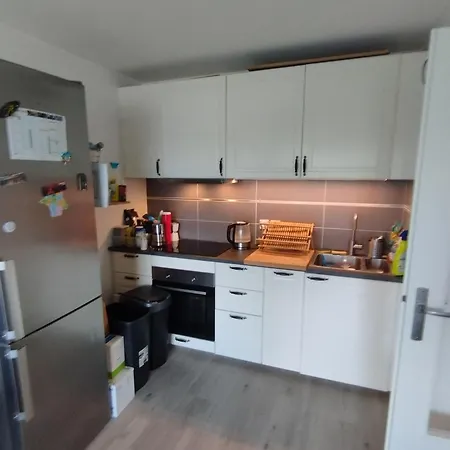 Appt Cosy 2 Pieces Proche Gare Apartmán